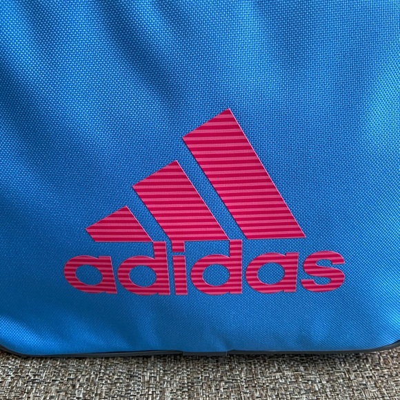 ❣️🆕Adidas Foundation Lunch Bag❣️ - Picture 2 of 10